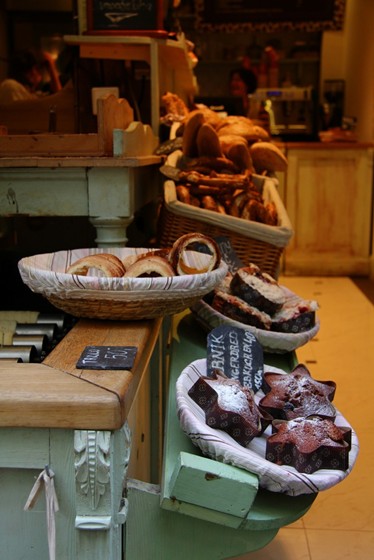 Логотипы: "Пражские сладости"